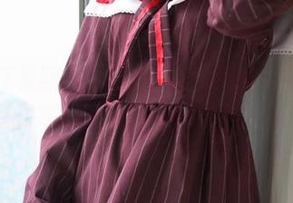 GIRLT果团网 – 在蜜桃Q妹儿的女仆写真里，福利指标就像标枪一样飞向了天空。