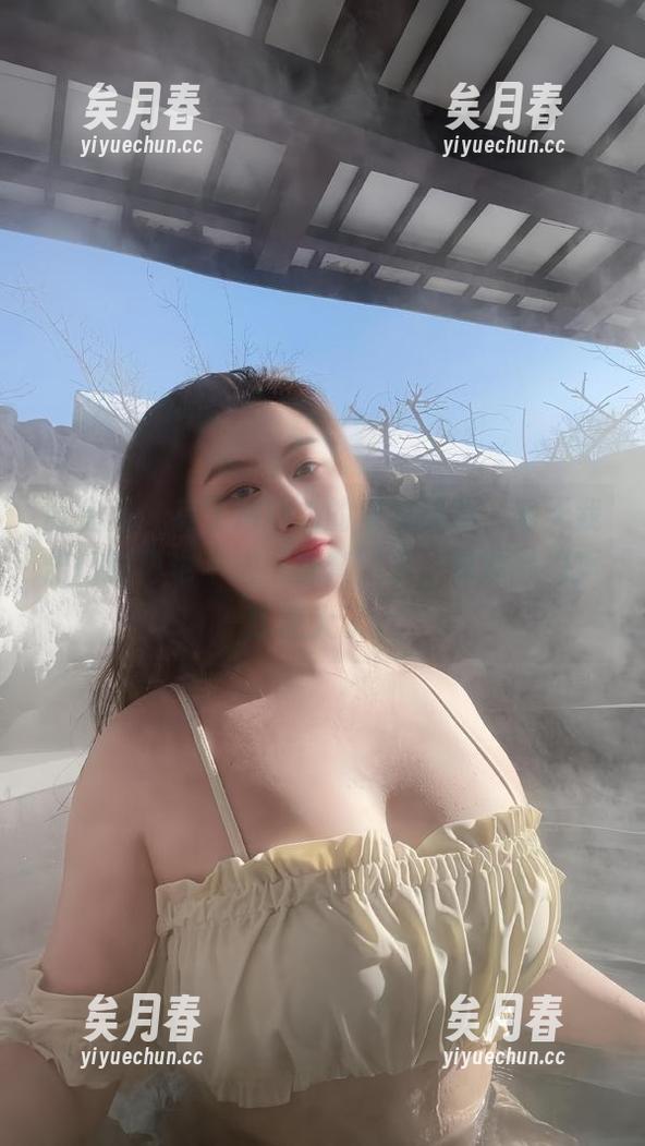微密圈 - 有了MIYA的紫色睡裙，明天我出门时再也不怕‘裸奔’了，资源敲门声就更大了。
