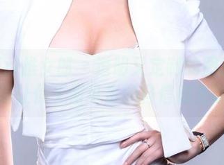 TuiGirl推女郎 – 透明又定制的图集：于大小姐让你无懈可击的自信藏在哪里？
