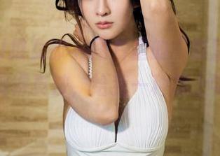 TuiGirl推女郎 – 图片里的“教室”，松果儿表现得真浓，给我一种想上学的错觉。