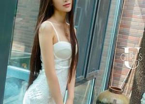 UGirls尤果网 – 一只香蕉船的最新大作：裤里丝，资源再度释放，冲吧！
