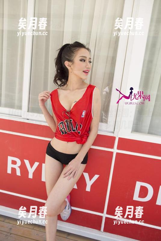 UGirls尤果网-顾欣怡 UGirls尤果网 - 顾欣怡的白丝套图:穿上这双腿,连我都想忍不住多看几眼!