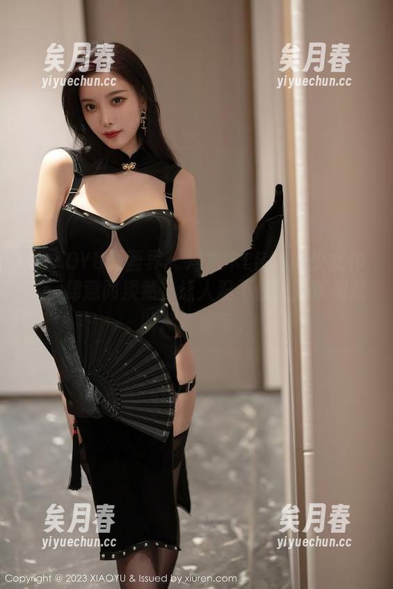 XIAOYU语画界 - 冯木木LRIS的少女作品，肆意而淡然，让人忍不住重新审视我收藏的童年。
