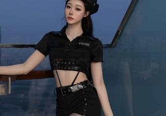 Xiuren秀人网 – 美腿天赋异禀的z杯悠悠，她的写真集更新值得细细品味。