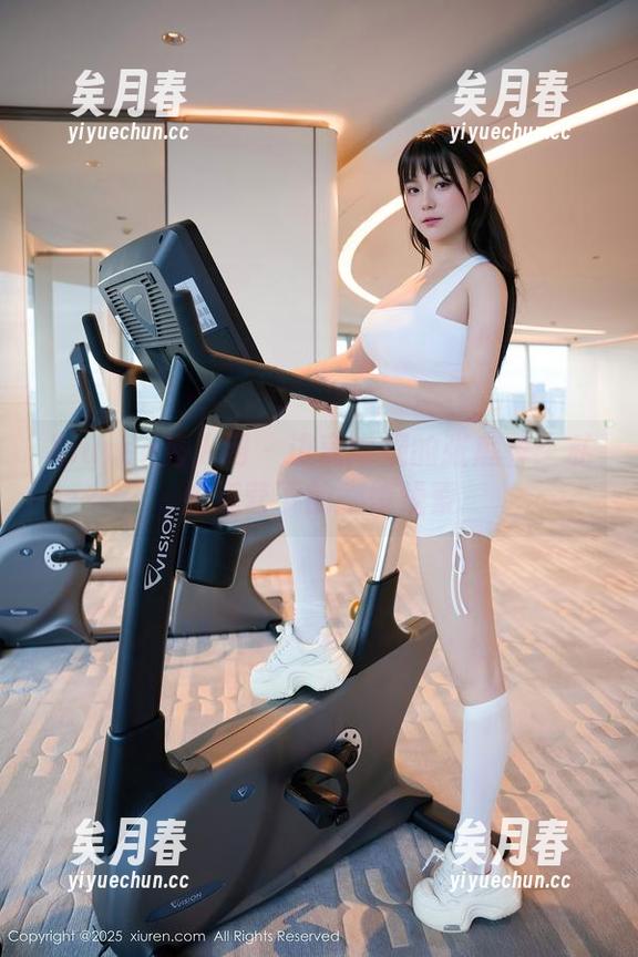 Xiuren秀人网-张庭蓉 Xiuren秀人网 - 逃离常规的张庭蓉:私拍运营下的剧情线索