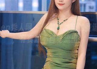 Xiuren秀人网 – 想做你的猫的圣诞写真，有资源不自觉流出！