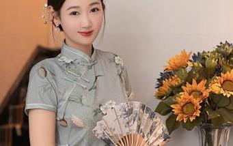 Xiuren秀人网 – 拍黄瓜girl合集：颜值与旗袍的完美碰撞，photos必看！