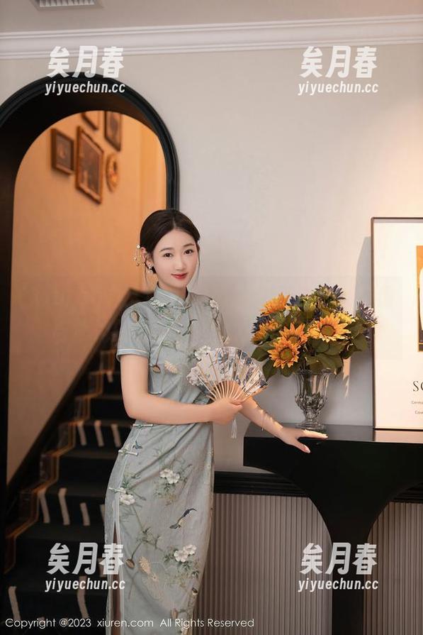 Xiuren秀人网-拍黄瓜girl Xiuren秀人网 - 拍黄瓜girl合集:颜值与旗袍的完美碰撞,photos必看!