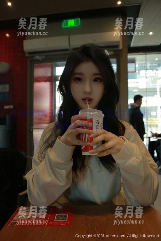 Xiuren秀人网-龙泽美曦 Xiuren秀人网 - 双马尾写真大赏:龙泽美曦在风中摇曳