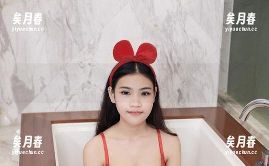 YouWu尤物馆-陆萱萱Cecilia YouWu尤物馆 - 陆萱萱Cecilia:高跟鞋合集——恍惚中以为自己是皇后,结果只是穿错了鞋。