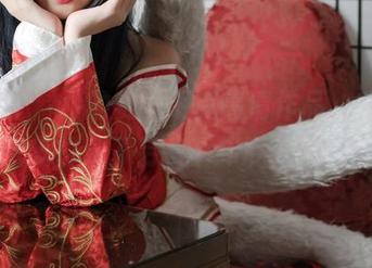 Yuna(윤아)的赛博朋克高清作品，感觉就像是把我拉入了另一个纬度，太魔幻了！