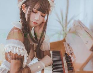 就问coser衣衣的麻衣兔女郎Cos精选，哪一款让你想拿下？