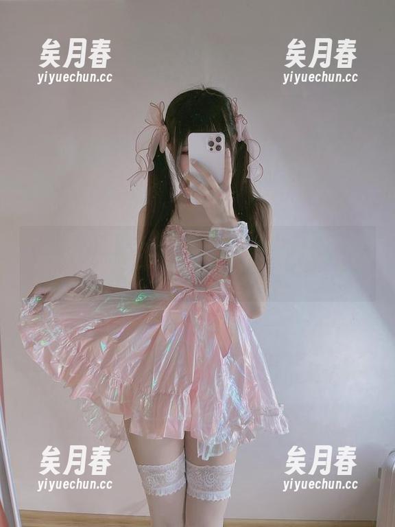 点点狗套图——Miko酱的拍摄花絮，汪星人也得优雅地走一波！