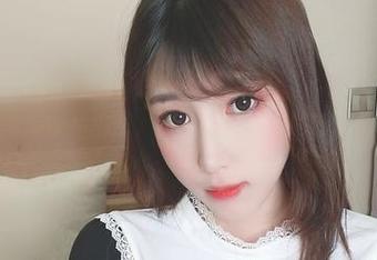 w黑米粥w私拍照，难道这些都是她的小秘密？