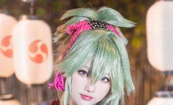看七七娜娜子最新图集，水手服穿到如此风骚，你敢不敢？