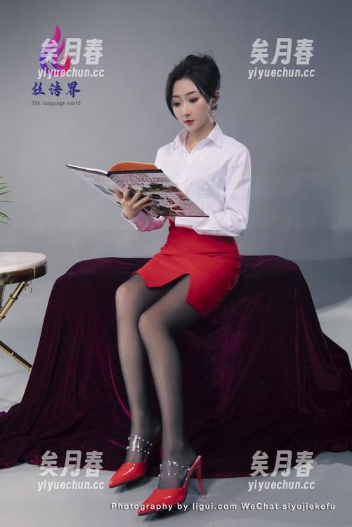 丽柜-黄芬 丽柜 - 当黄芬遇上棉袜,图片里的幽默不止一点点哦!