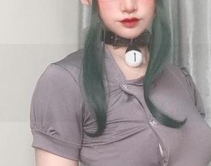又来了，你十七鸽的圣诞写真，更新速度简直像过山车。