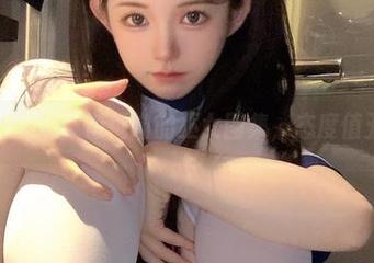 在线瞧瞧！倦倦喵的巫女图集，态度值五十