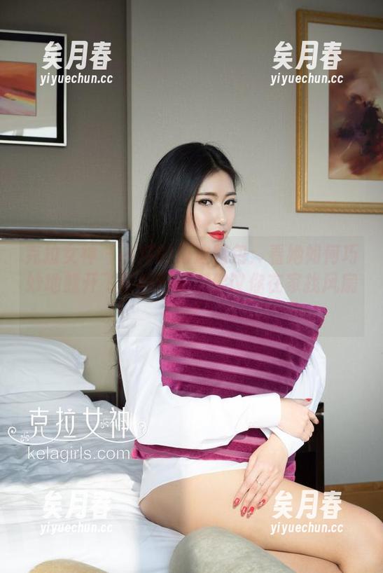 克拉女神-小芹 克拉女神 - 小芹的海边图包:看她如何巧妙地躲开飞来的沙子,建议你在家找风扇试试。