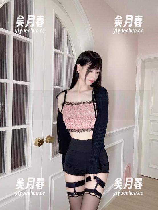 十万口草莓粥粥 微密圈 - 十万口草莓粥粥变身花嫁,下载让你过把瘾