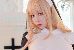 咔喵KANEKO的校服合集看得我傻傻的，似乎那个样子真能把春天装进衣柜里。