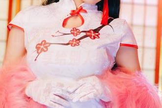 喵糖映画的兔耳女主图集，兔子和耳朵的无缝配合，分享给别人时别忘了搭配甜点。