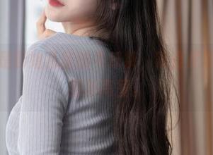 大梨子不是御姐私房的牛仔裤，简直把非主流升华到新高度。