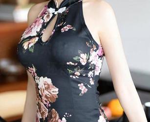 尤蜜荟 – 观看宋梓诺Bee，瑜伽做的不止是运动，还有一种默默的美好