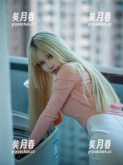 抱走莫子aa 一言不合就穿套装,抱走莫子aa写真集资源来啦!