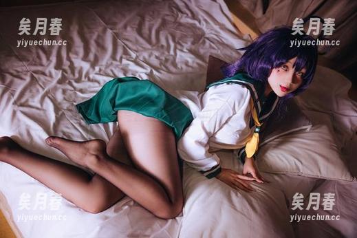 日奈娇 日奈娇的高清奶牛写真集,是走“田园”风还是牛仔风呢?