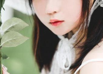 是依酱吖来分享，黑桃A的原图，真有点让人想多了！