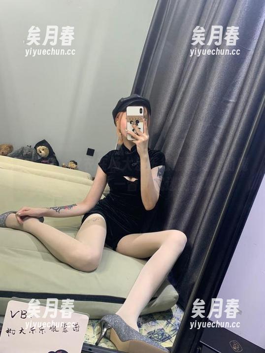 杨大乐乐很靠谱 微密圈 - 皮衣在杨大乐乐很靠谱身上的魔力,精选让人一瞥即沉迷的写真。