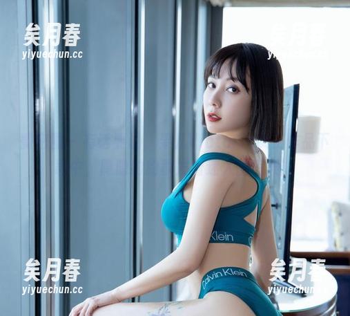 果儿Victoria 微密圈 - 有话要说,果儿Victoria女王作品下载中,隐隐约约散发着迷人的气质。