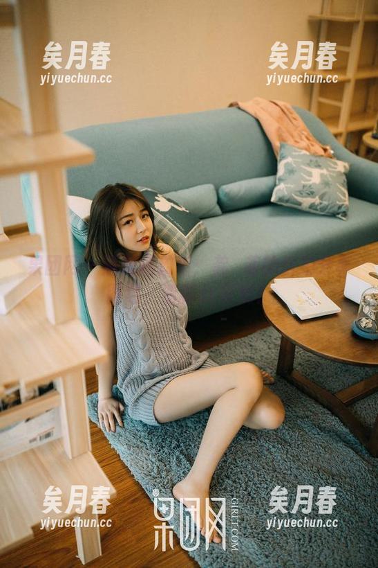 果团网-龚玥菲 果团网 - 唇膏拯救者:龚玥菲的自拍分享图包,清新or尖锐?