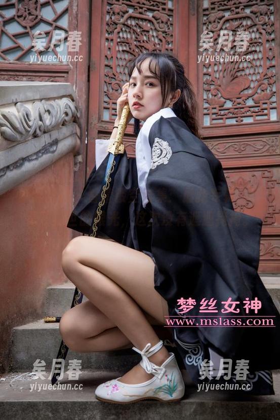 梦丝女神-香萱 梦丝女神 - 香萱镂空合集:最新专辑,穿透了俗世的眼光,这次没有遮遮掩掩。