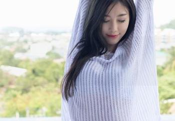 爱蜜社 – 写真时间，程小烦不烦的套装让我陶醉了。