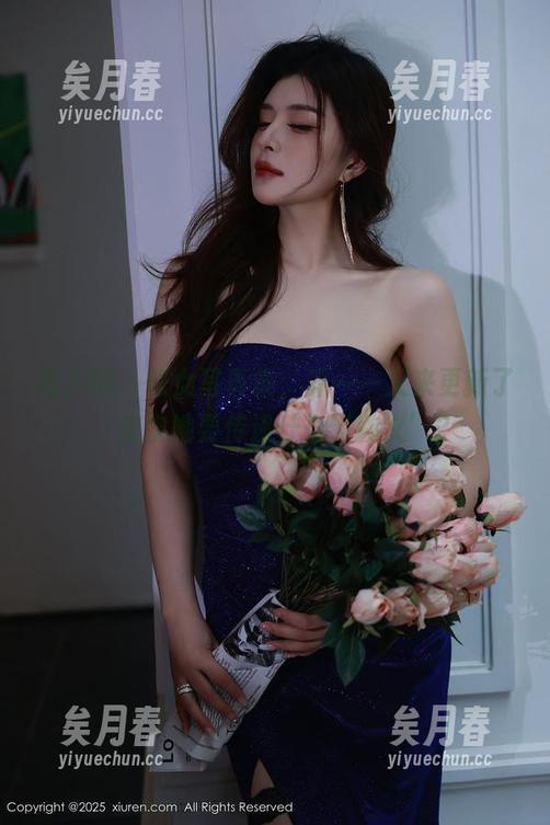 秀人网-乔一一 秀人网 - 修女写真集,乔一一又来更新了,这次她要传递什么‘教义’?