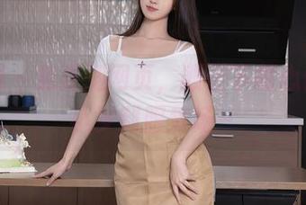 秀人网 – 免费刷网页，顺便下载心仪的岁小岁制服秀场～