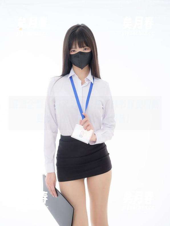 紧急企划-林书辞 紧急企划 - 消灭无聊穿搭,林书辞美图新更新,生动演绎妩媚棉袜!