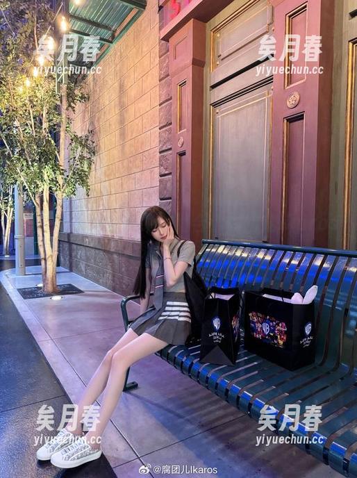 一种让人难以拒绝的组合：腐团儿Ikaros+阿尔托莉雅套图下载中。