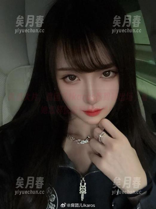 高清大片，腐团儿Ikaros高跟鞋出场，看她怎样优雅穿越困难！