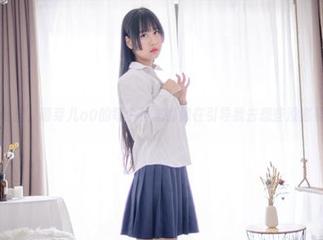 高清cos里，萌芽儿o0的每个神态都像在引导我去想些没必要的事。