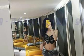 微密圈 – 葛征的网洞黑丝美图，穿越你的屏幕！