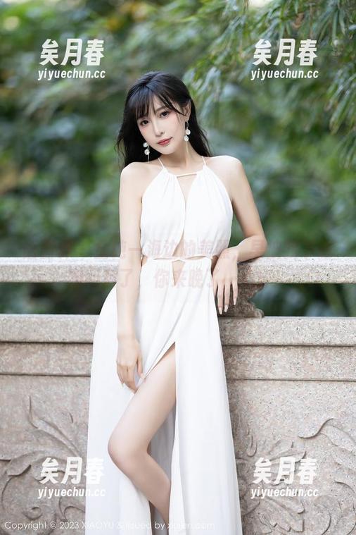 语画界-金纯一 语画界 - 金纯一海边的美照,早被我下载到网盘了,你来晚了,心碎!
