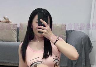 微密圈 – 当你看到“铁锤姐姐”的高清粉色作品集时，你会有种错觉…