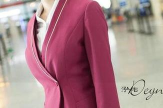 青豆客 – 逃不过的最新图包！歆小兔chobits与女友截然不同，选哪个真难。