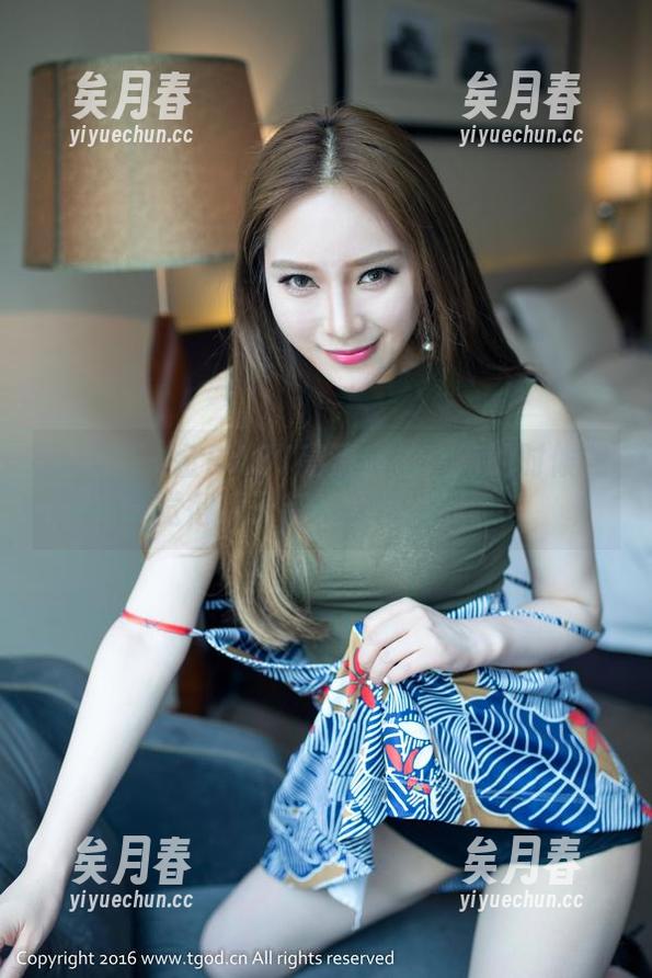 青豆客 - 金BABY高清自拍：有的时候我觉得镜子都在偷偷追我。