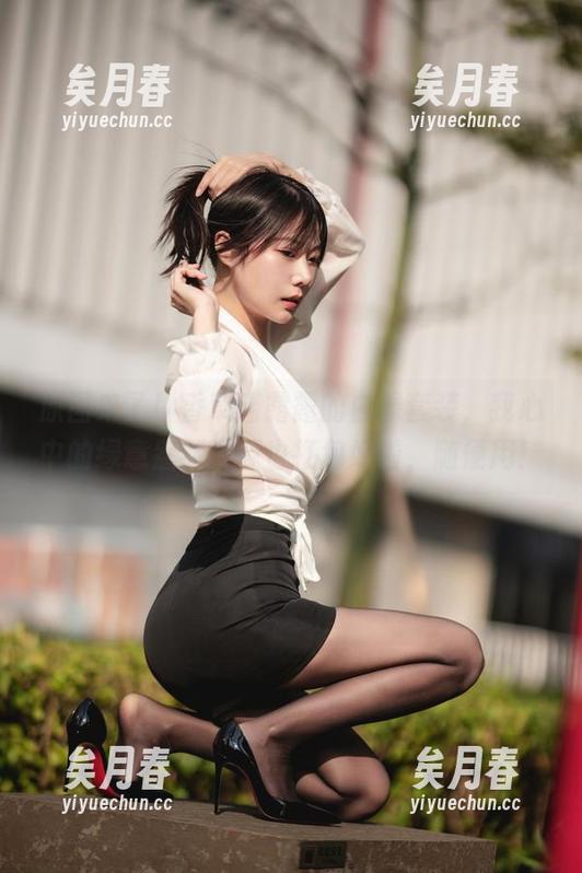 香草喵露露 原图来了!香草喵露露的白绿套装,我心中的绿意盎然资源也打包好啦,随便用!