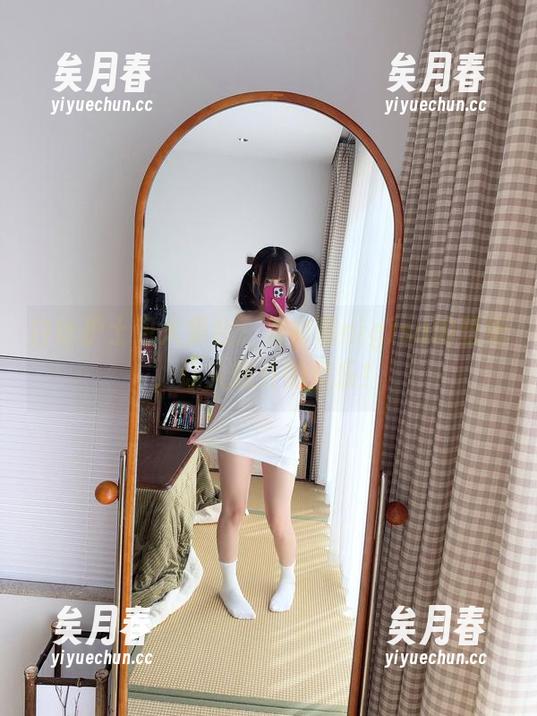 白丝护士包大集合：魔物喵nigisa的壁纸，让人意外的欢乐！