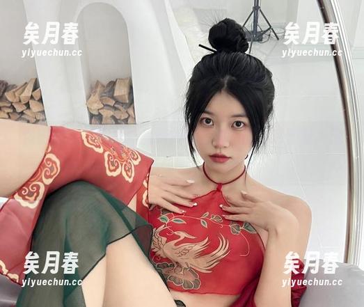 鱼神鱼 微密圈 - 精选!新品到货,鱼神鱼的白色蕾丝半腿丝袜,谁能想到它那么挑人?
